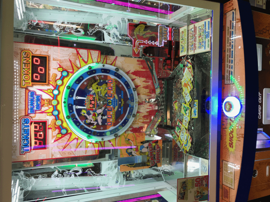 BandaiNamco-CoinPushers-DCSuperheroesCoinPusher3 DC Superheroes Coin Pusher